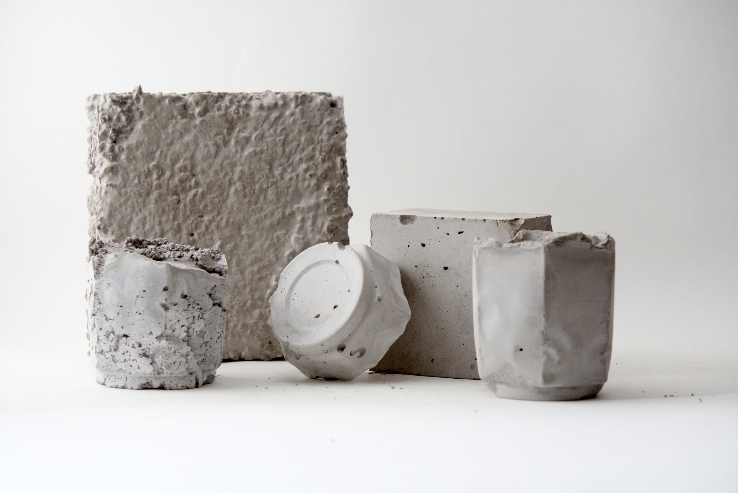 Concrete material samples arranged together for comparison